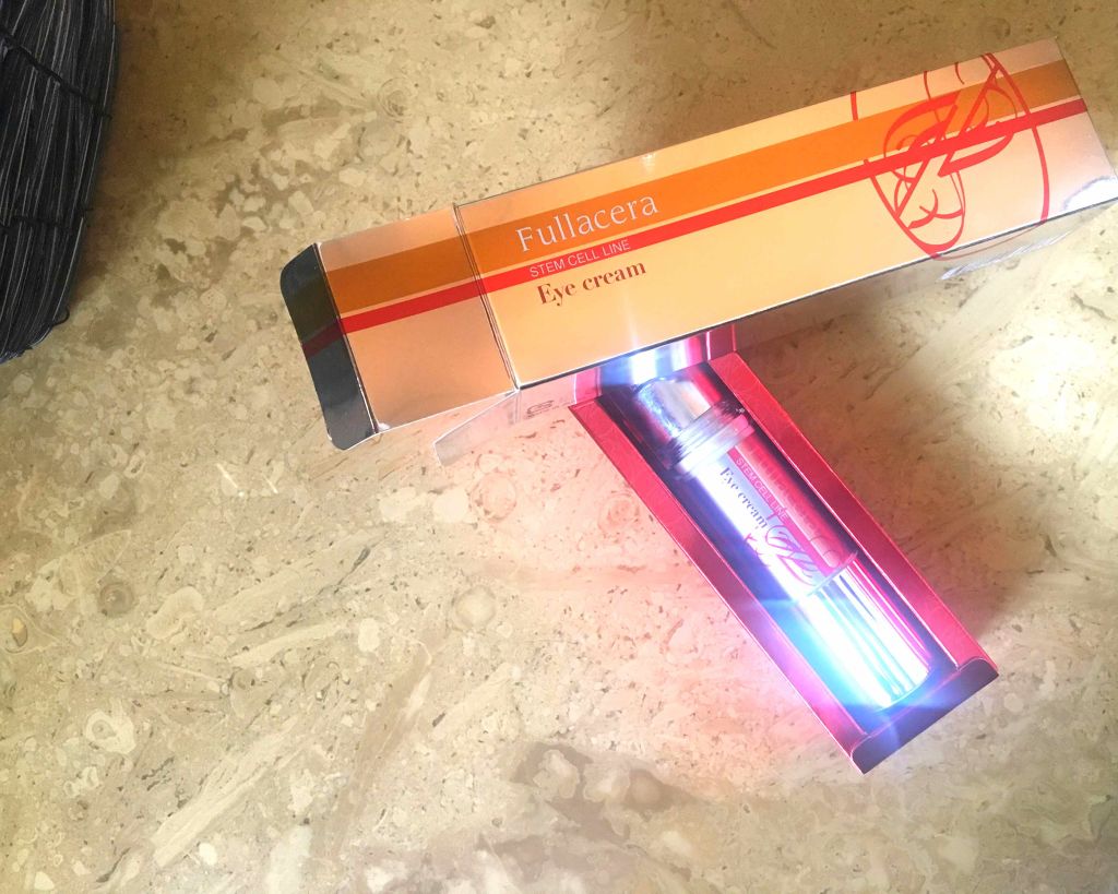 ステムセル メディ アイクリーム/フラセラ/アイケア・アイクリームを使ったクチコミ(1枚目)