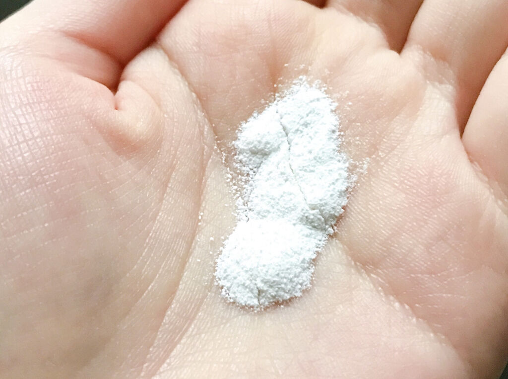 デイリーマイクロフォリエント/ダーマロジカ/洗顔パウダーを使ったクチコミ（2枚目）