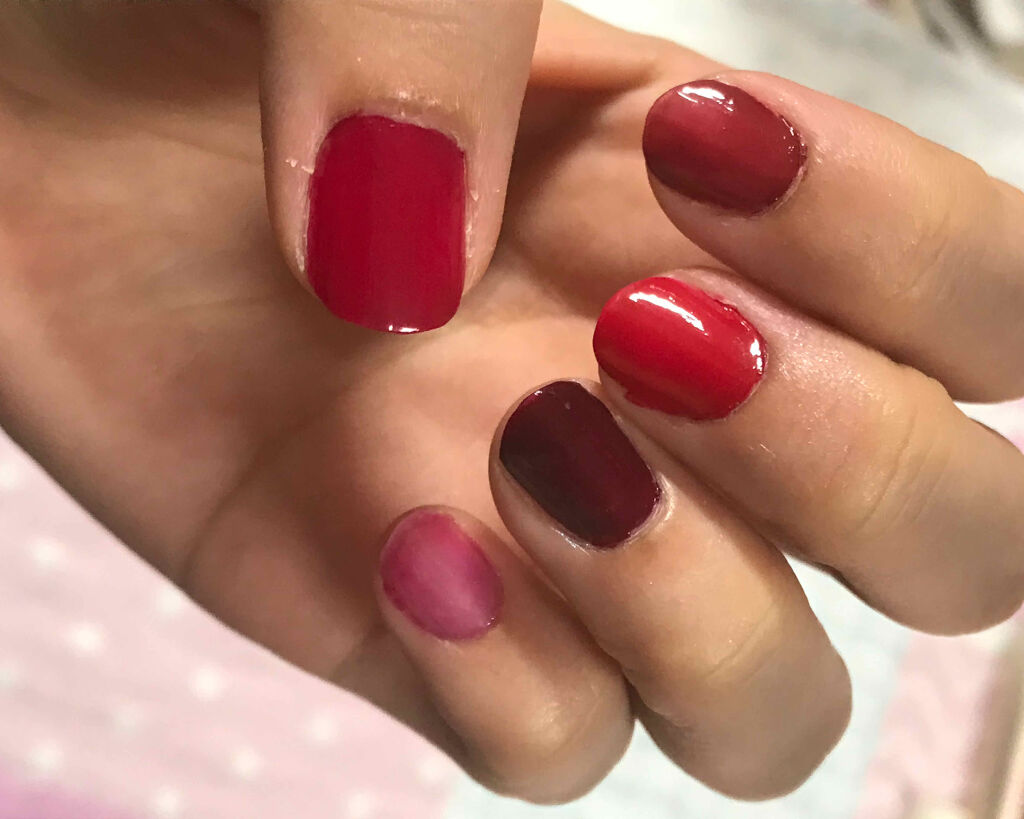 ネイルホリック リミテッドカラー Sweets Holic RO660/ネイルホリック/マニキュアを使ったクチコミ（2枚目）