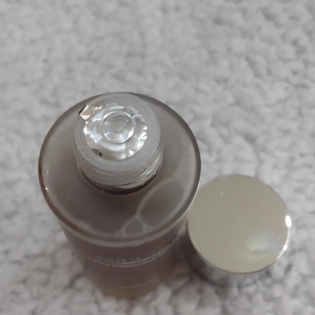 Ultra Whitening First Essence/MIGUHARA/ブースター・導入液を使ったクチコミ（2枚目）