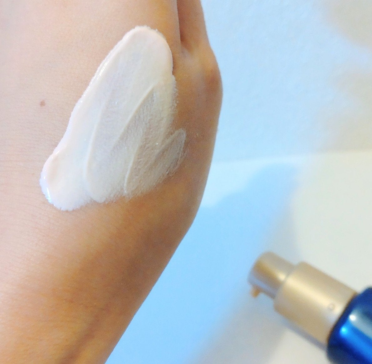 ブラックスネイルグルタチオントーンアップサン/Dr.G/日焼け止めクリームを使ったクチコミ(4枚目)