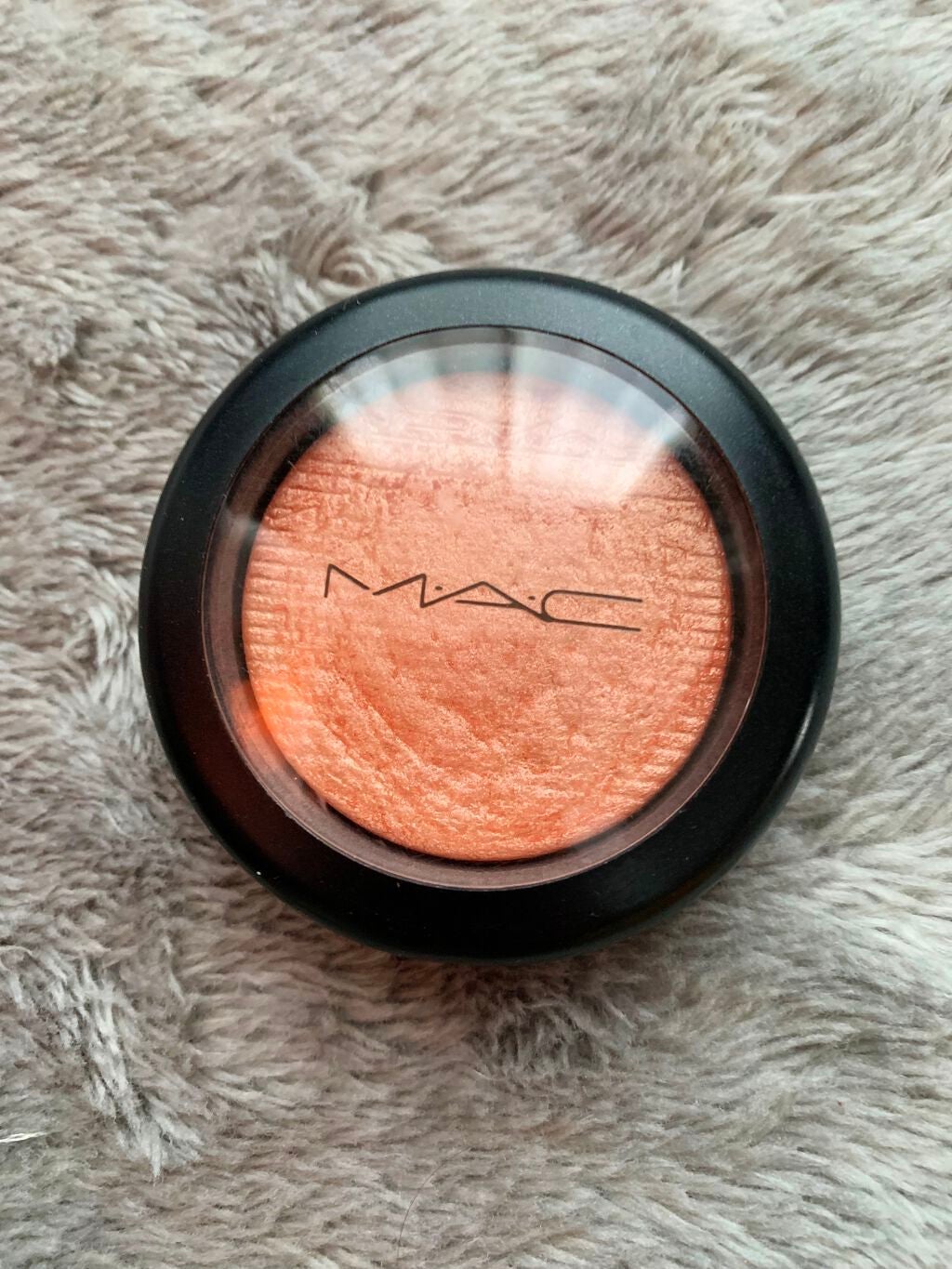 エクストラ ディメンション ブラッシュ/M・A・C/パウダーチークを使ったクチコミ(2枚目)