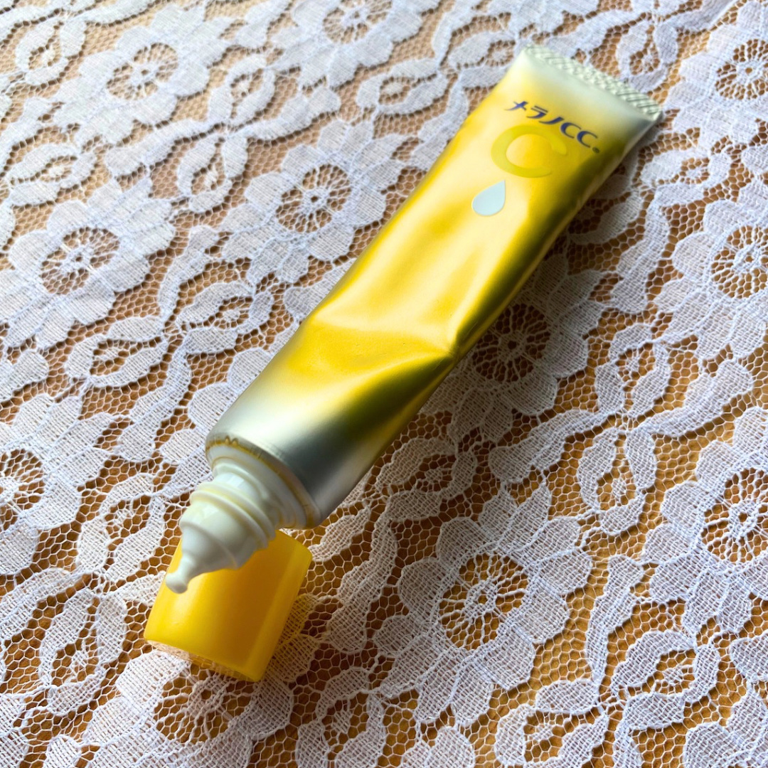 薬用しみ集中対策 プレミアム美容液/メラノCC/美容液を使ったクチコミ（2枚目）