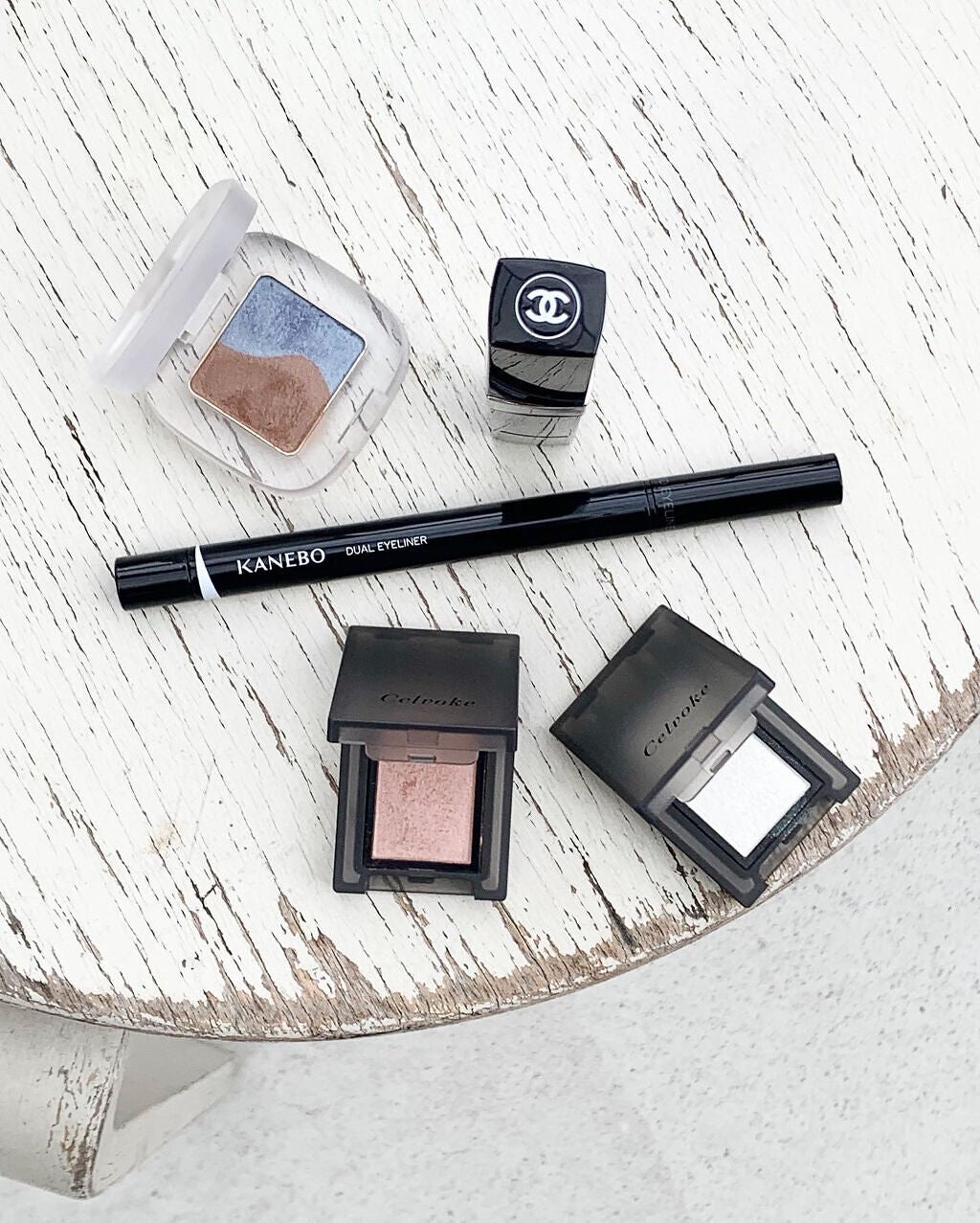 セルヴォーク ヴォランタリー アイズ/Celvoke/単色アイシャドウを使ったクチコミ(1枚目)