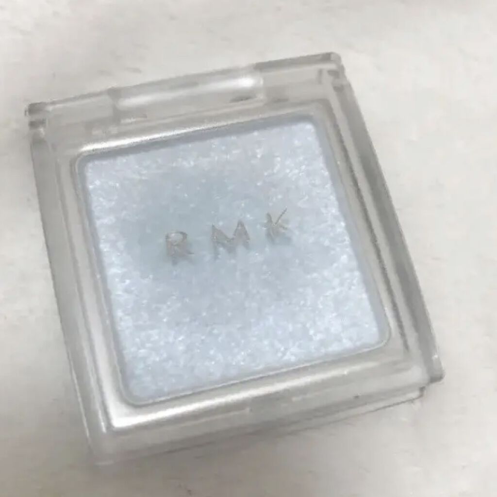 インジーニアス パウダーアイズ N/RMK/単色アイシャドウを使ったクチコミ（1枚目）