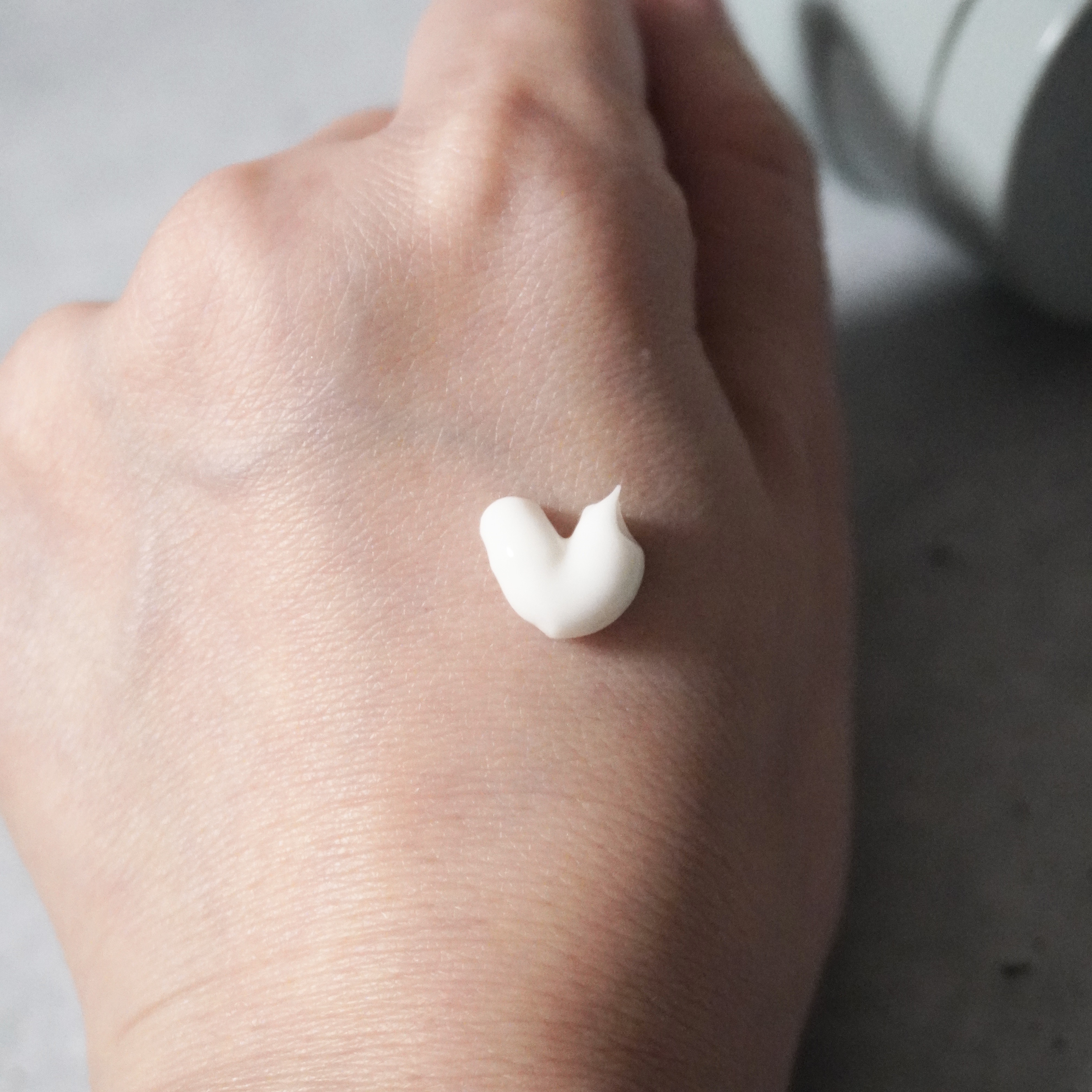 N.01 BODY SHOT CREAM/コジット/ボディクリームを使ったクチコミ（3枚目）