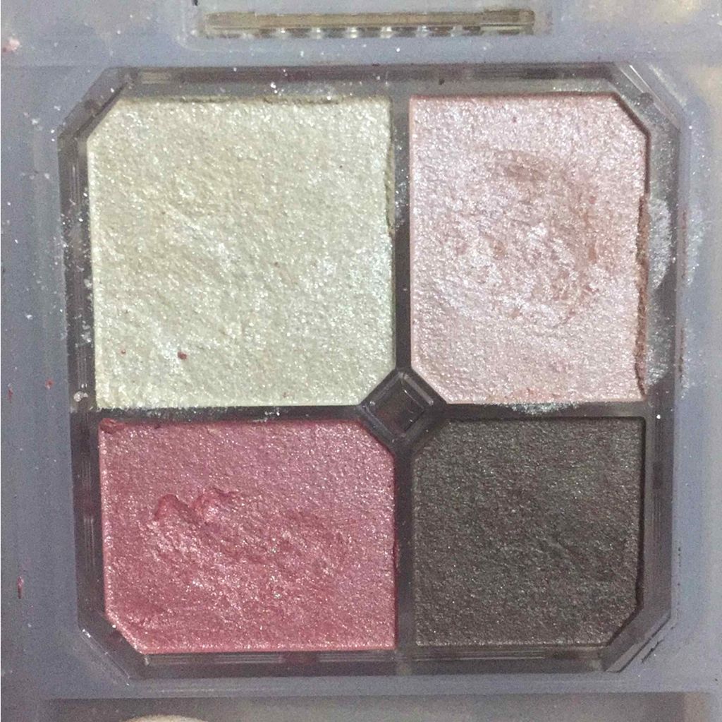 シャドーカスタマイズ/MAJOLICA MAJORCA/単色アイシャドウを使ったクチコミ(2枚目)