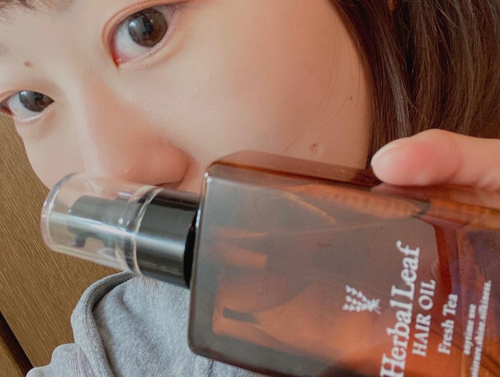 オーガニックヘアオイル フレッシュティーの香り/ハーバルリーフ/ヘアオイルを使ったクチコミ(3枚目)