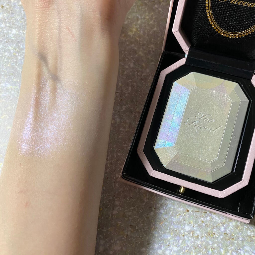 ダイヤモンドライト マルチユース ハイライター/Too Faced/パウダーハイライトを使ったクチコミ(4枚目)