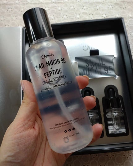 スネイルムチン95+ペプチドフェイシャルエッセンス/JUMISO/美容液を使ったクチコミ(3枚目)