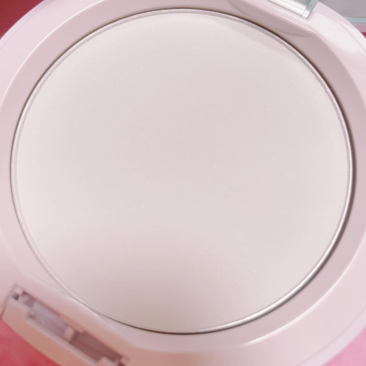 アンプルール フェイスパウダー クール/アンプルール/プレストパウダーを使ったクチコミ(5枚目)