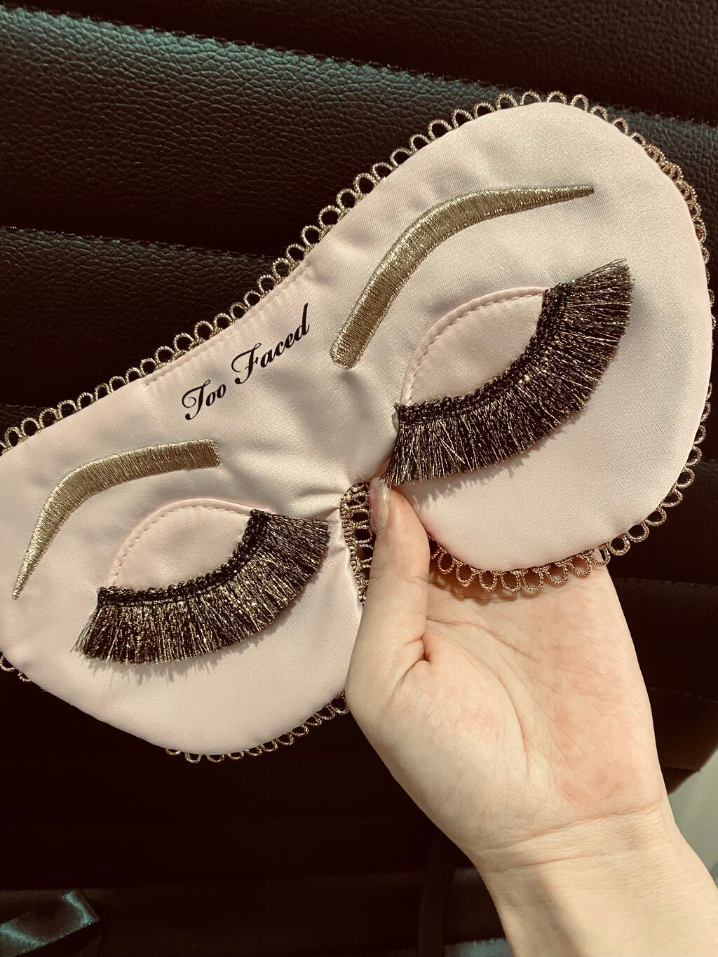 シャドウ インシュランス アイシャドウ プライマー/Too Faced/アイシャドウベースを使ったクチコミ(3枚目)