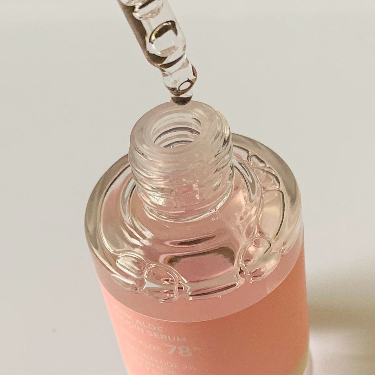 ピンクアロエムチンセラム/APRILSKIN/美容液を使ったクチコミ(3枚目)