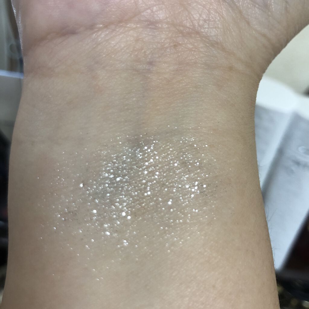 シークインクラッシュ/YVES SAINT LAURENT BEAUTE/単色アイシャドウを使ったクチコミ（1枚目）