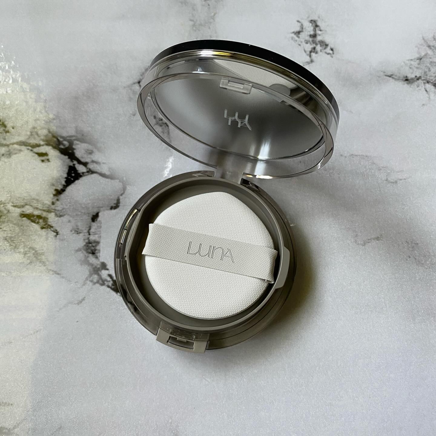 ブラーカバークッション/LUNA/クッションファンデーションを使ったクチコミ（2枚目）