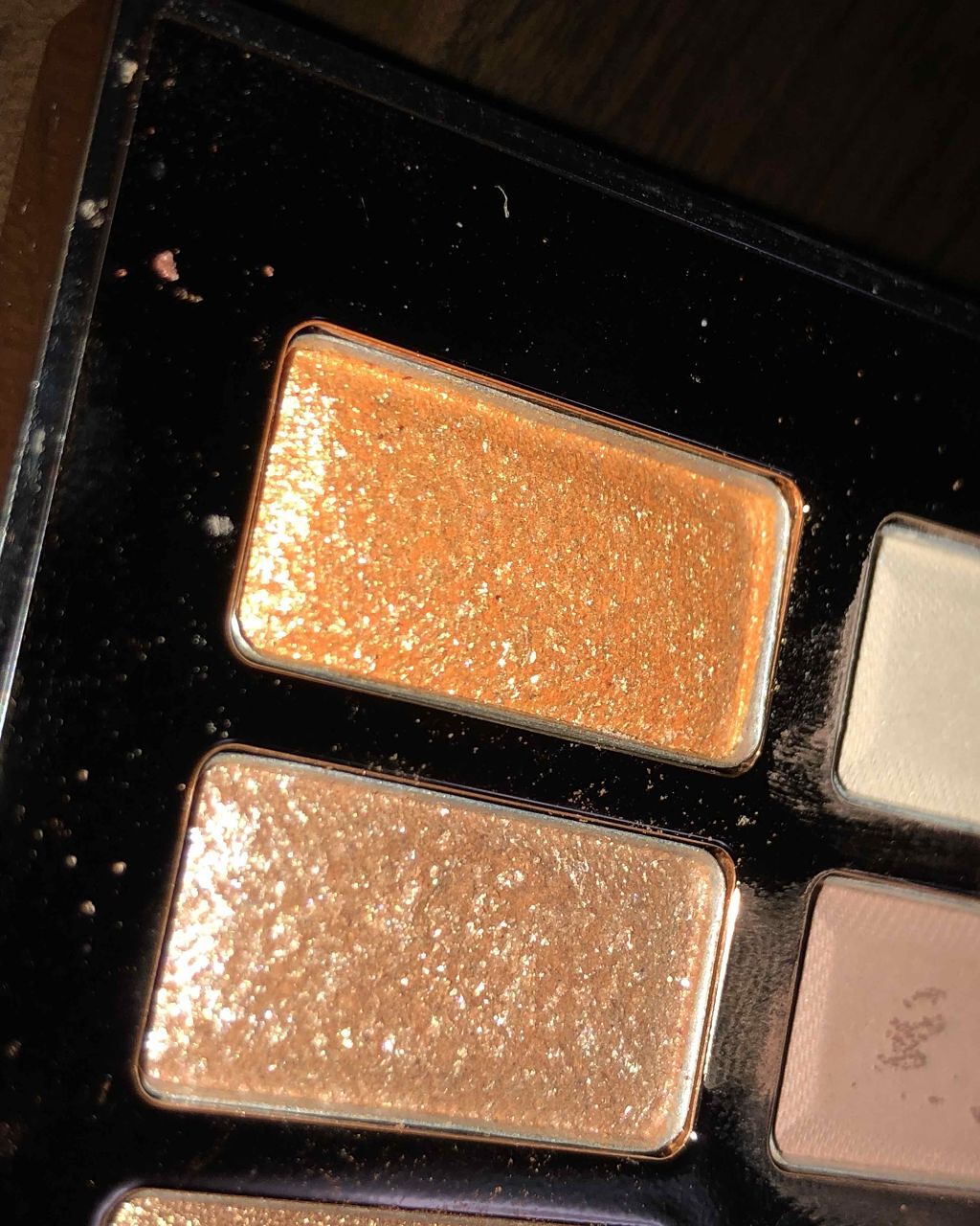 バレンタインボックス/VAVI MELLO/アイシャドウパレットを使ったクチコミ(3枚目)