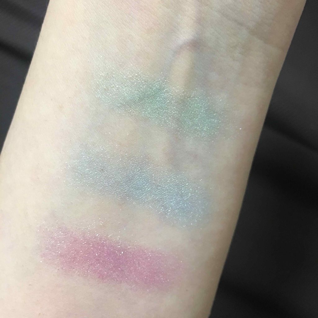 スパークリングアイシャドウ/パルガントン/単色アイシャドウを使ったクチコミ（2枚目）