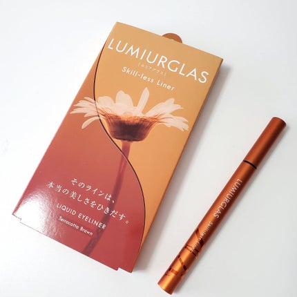 スキルレスライナー/LUMIURGLAS/リキッドアイライナーを使ったクチコミ(2枚目)
