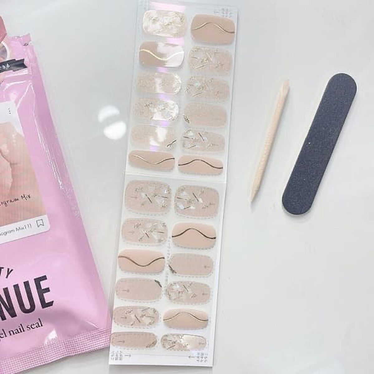 リアルジェルネイルシール メロウメロウベージュ/BEAUTY AVENUE/ネイルシールを使ったクチコミ（3枚目）