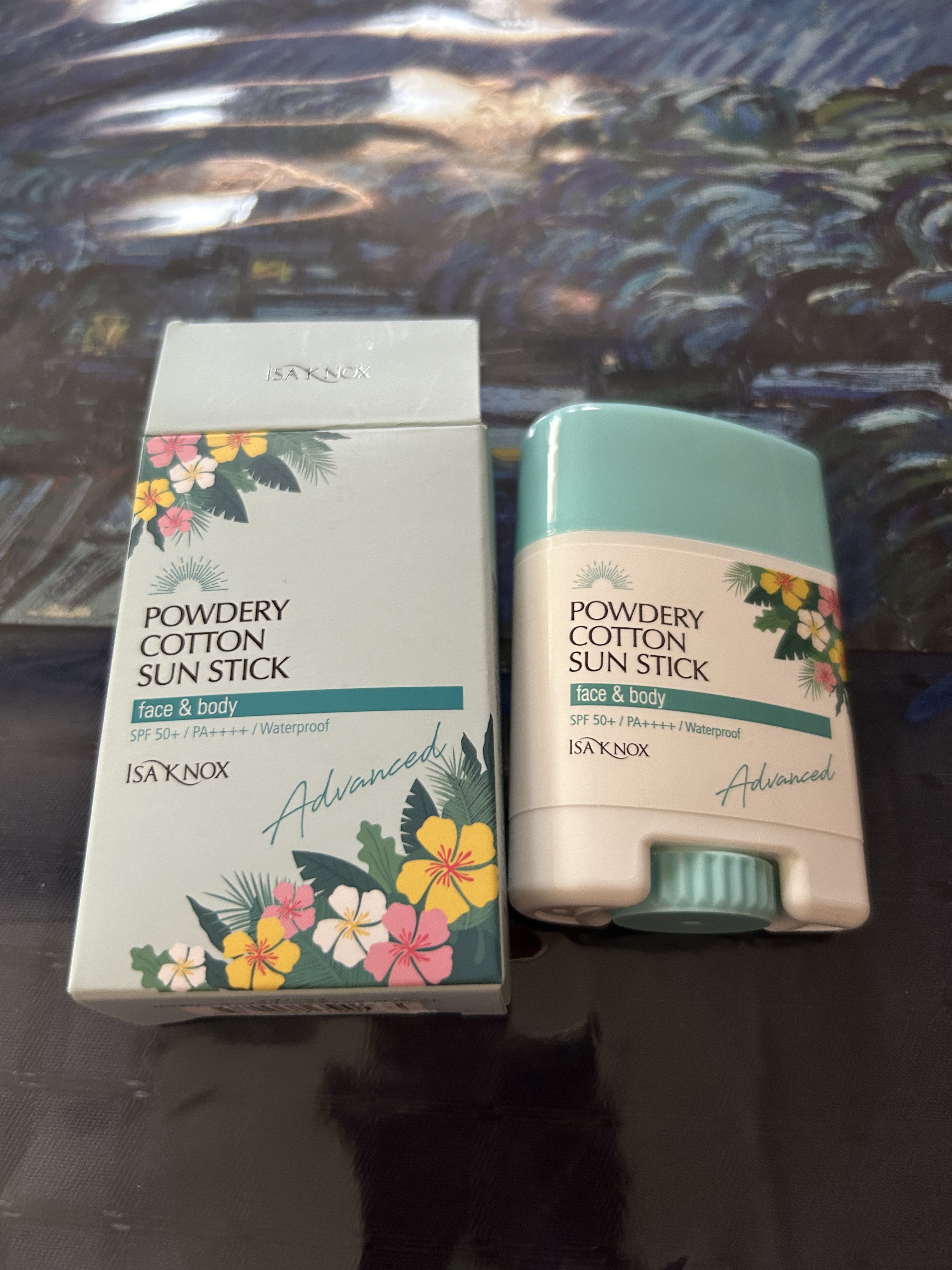 パウダリーコットン サンスティック/ISAKNOX(イザノックス)/日焼け止め・UVケアを使ったクチコミ（1枚目）