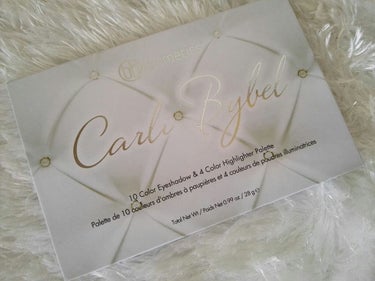 Carli Bybel Deluxe Edition 21 Color Eyeshadow & Highlighter Palette/bh cosmetics/パウダーアイシャドウを使ったクチコミ（2枚目）