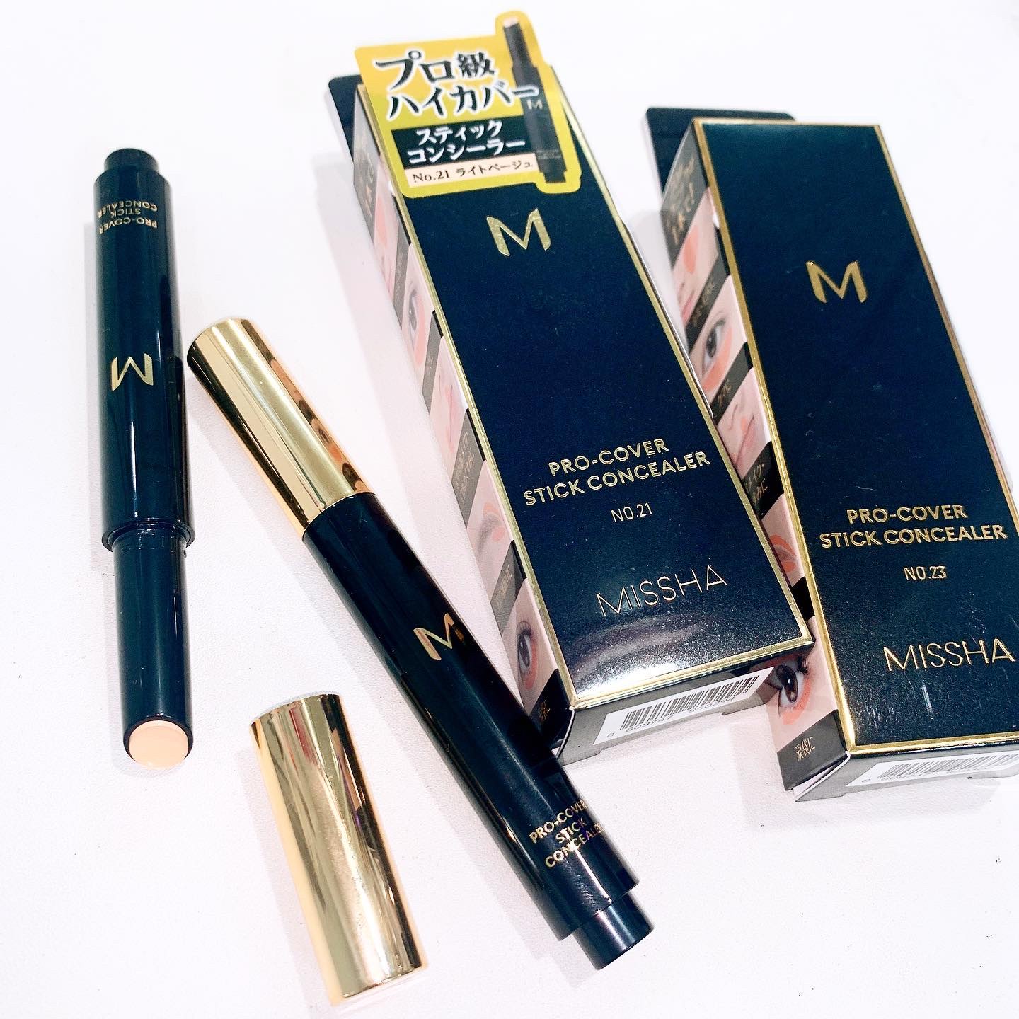 🇰🇷MISSHA🇰🇷 プロカバーシリーズ✨

☑️ミシャMプロカバー スティックコンシーラー
・No.21N(ライトベージュ）
・No.23 (ナチュラルベージュ）

少量でハイカバー🤏🏻✨
ぼかしやすいソフトテクスチャー🍦
