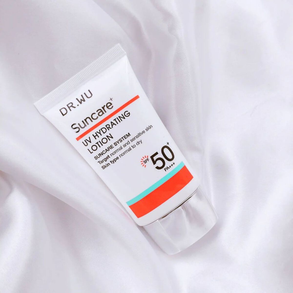 サンスクリーン+  モイスト日焼け止め＜日焼け止め＞/DR.WU/日焼け止めクリームを使ったクチコミ（2枚目）