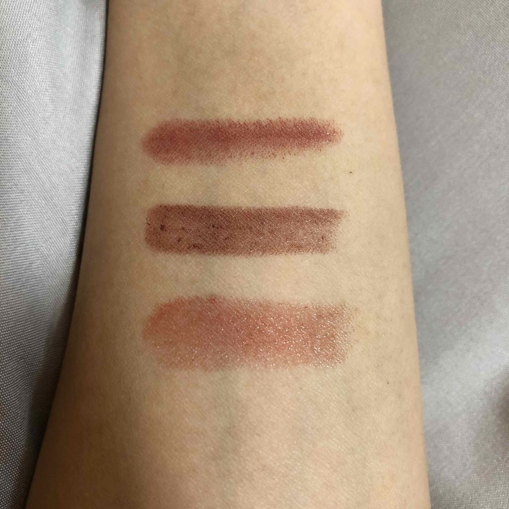 ラスティンググロスリップ/CEZANNE/口紅を使ったクチコミ（2枚目）