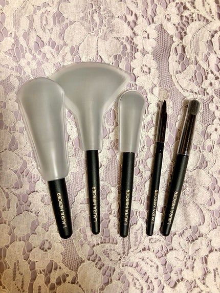 ストローク オブ ミッドナイト ブラシ コレクション /ローラ メルシエ/メイクブラシを使ったクチコミ(5枚目)