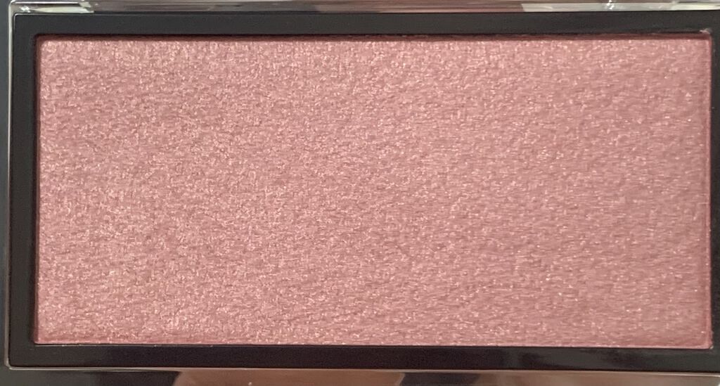 アディクション ザ ブラッシュ パール 101P Fading Rainbow/ADDICTION/パウダーチークを使ったクチコミ（2枚目）