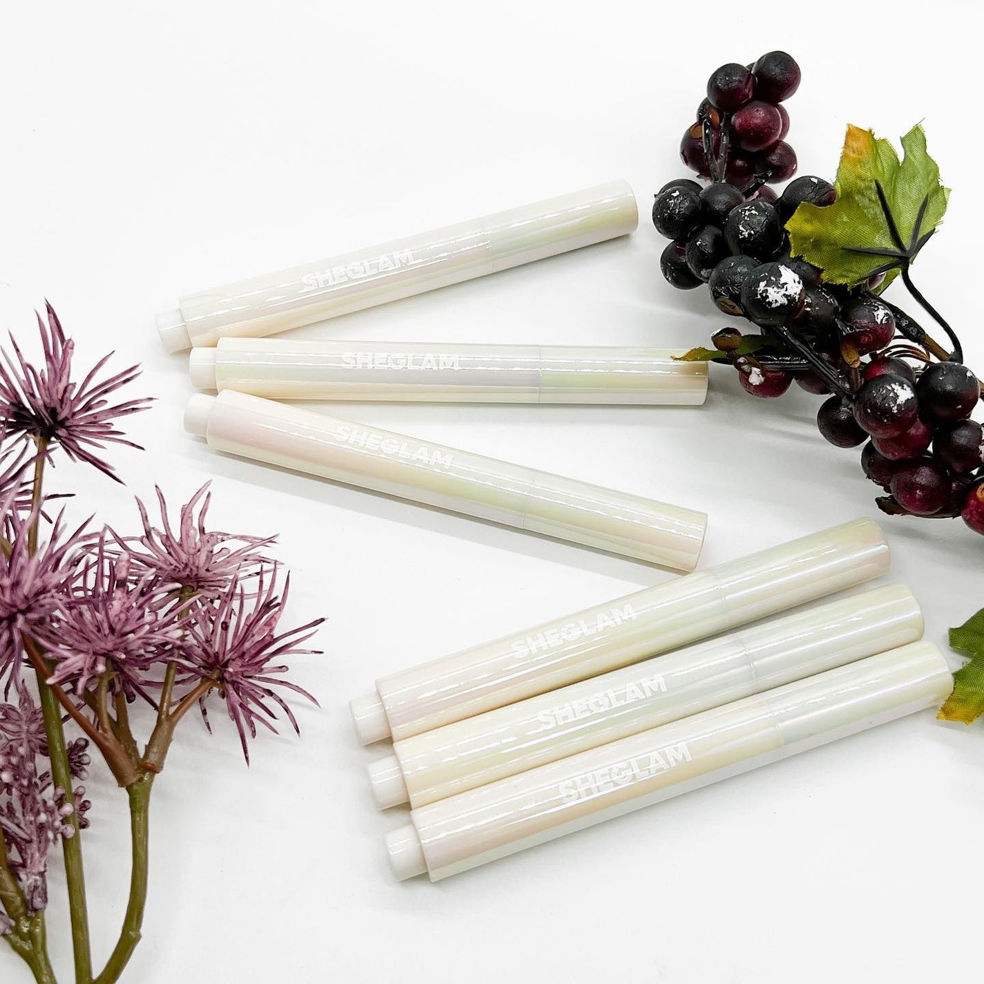 りぴ☆Webライター on LIPS 「こんばんわ🌙*゚今日は、SHEGLAMÍLipPlumperを..」(1枚目)