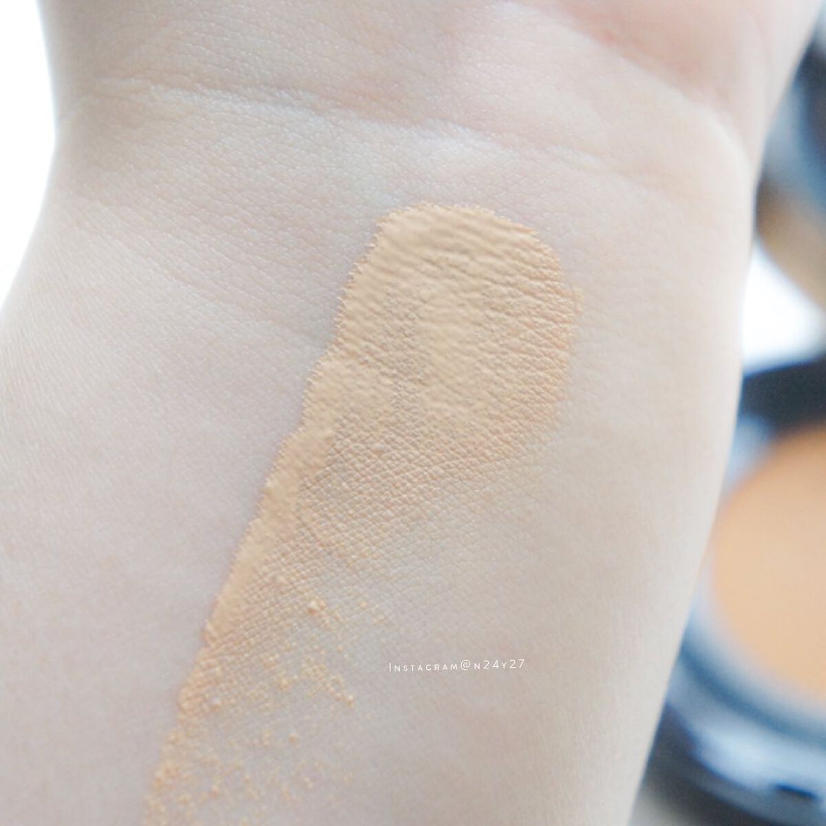 フローレス ルミエール ラディアンス パーフェクティング クッション/ローラ メルシエ/クッションファンデーションを使ったクチコミ(5枚目)