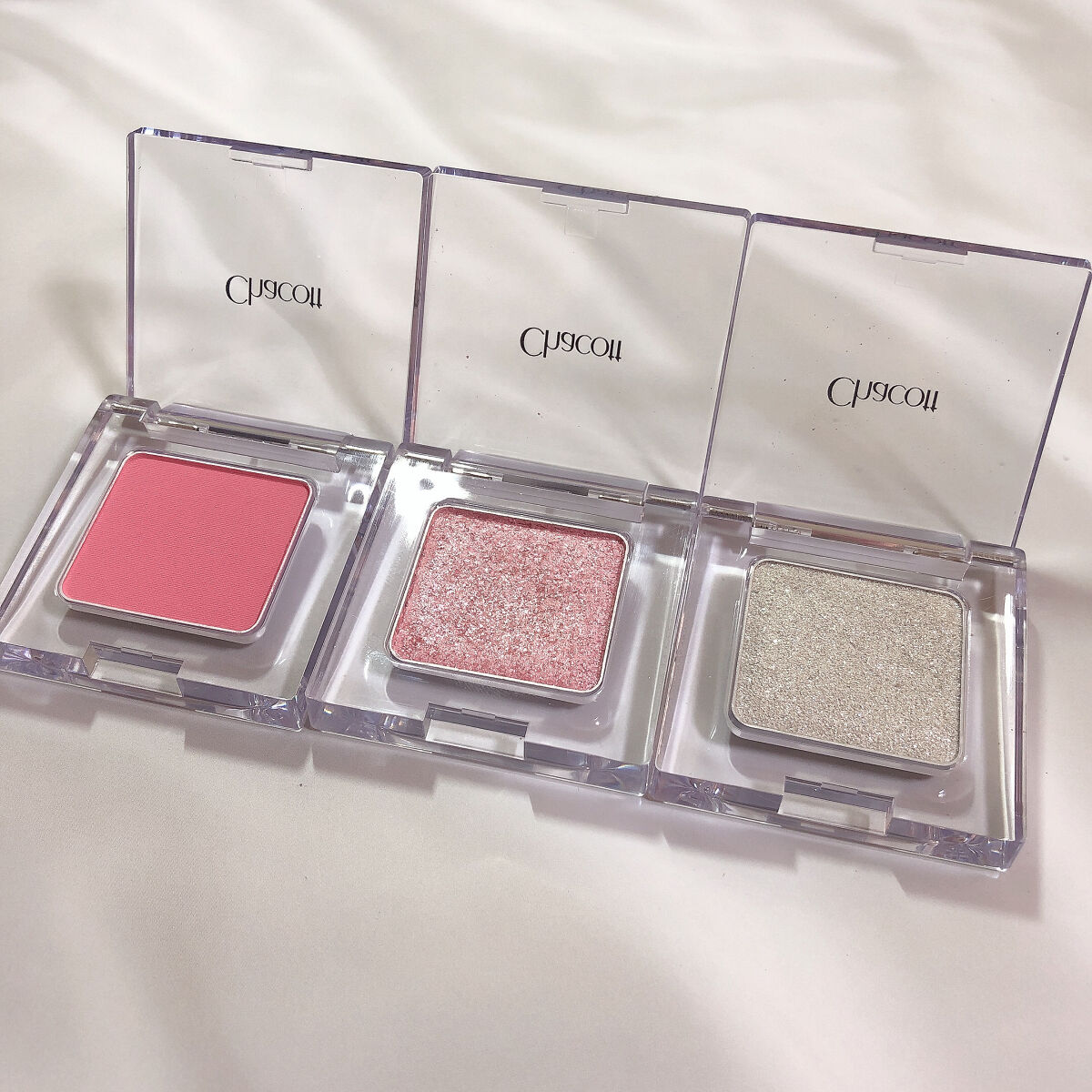 マルチカラーバリエーション スパークル SP02/チャコット・コスメティクス/単色アイシャドウを使ったクチコミ（3枚目）