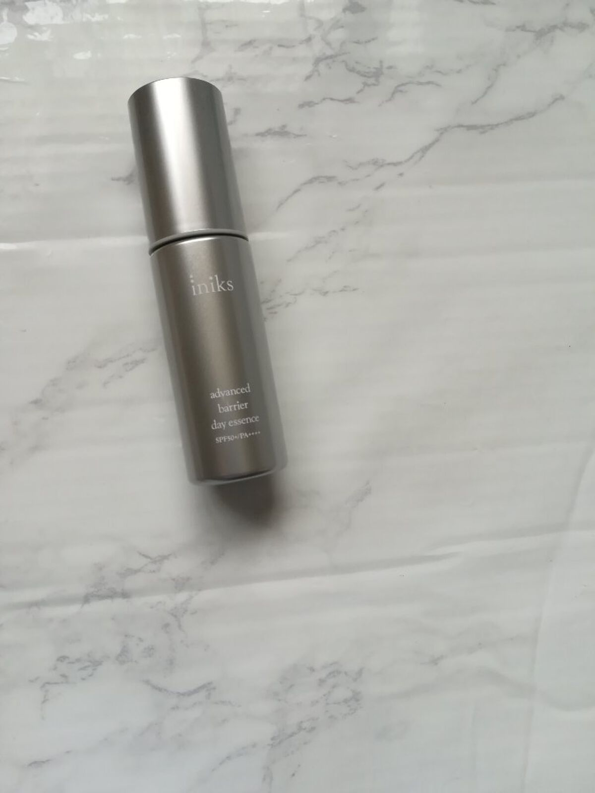 アドバンスバリア デイエッセンス/iniks/日焼け止めローションを使ったクチコミ（1枚目）