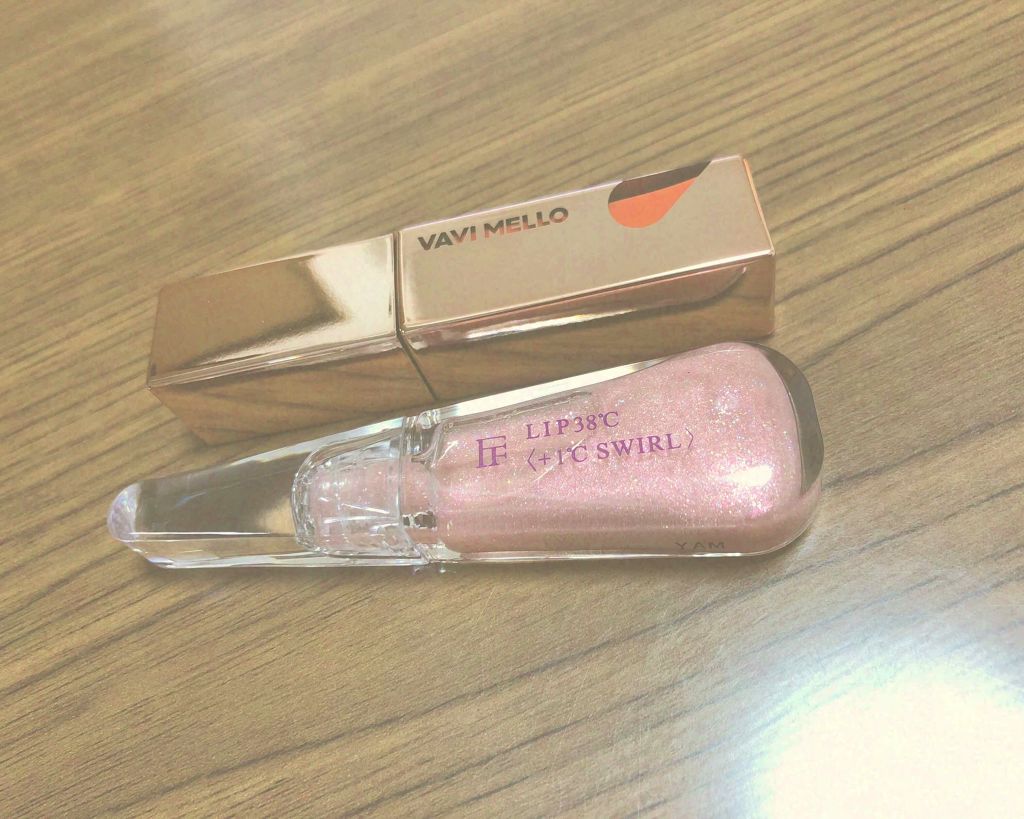 ハートウィンドウリップティントオイルタイプ 01 ダリアオイル/VAVI MELLO/リップグロスを使ったクチコミ（2枚目）