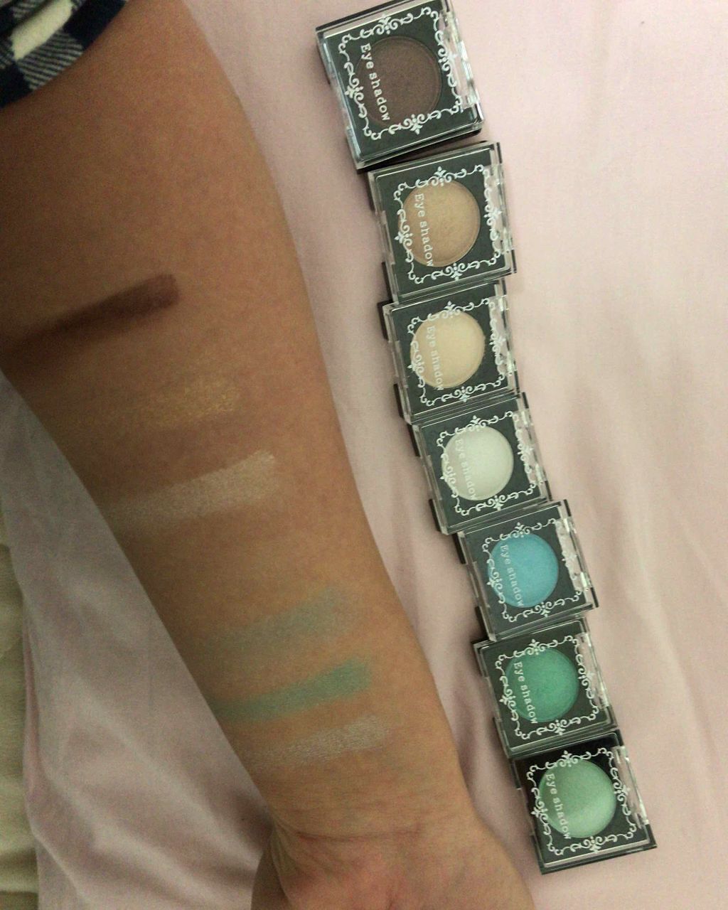 アイシャドウ/プリラプリラ/単色アイシャドウを使ったクチコミ（2枚目）