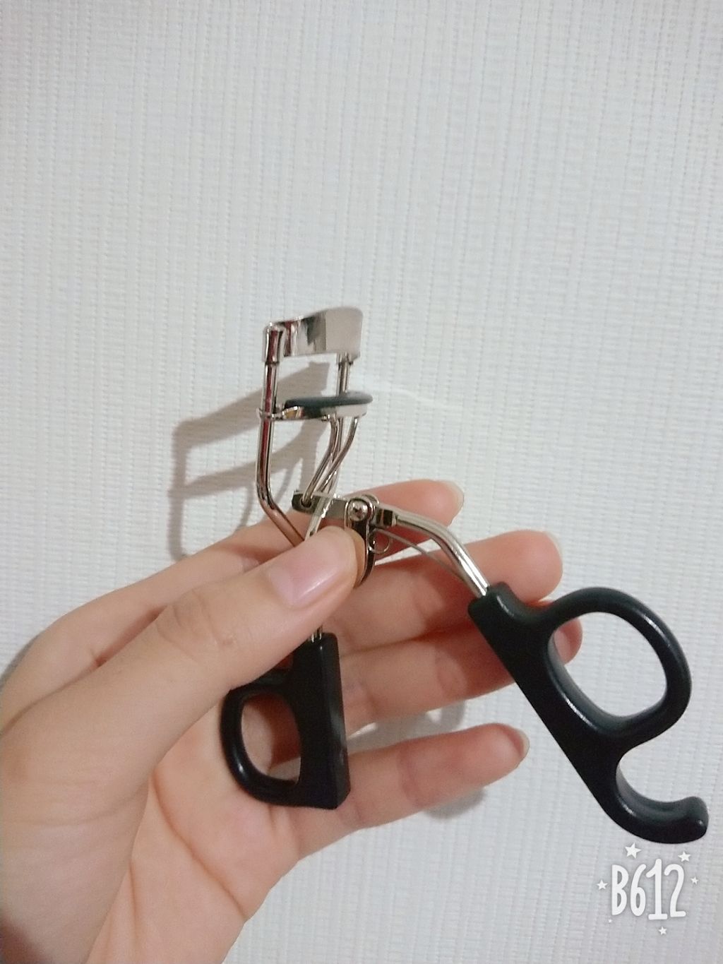 アイラッシュカーラー バネ付/DAISO/ビューラーを使ったクチコミ(2枚目)