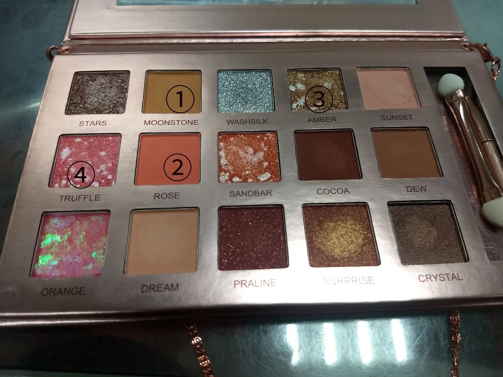 シンデレラのクリスタルアイシャドウパレット/HOJO/アイシャドウパレットを使ったクチコミ（1枚目）