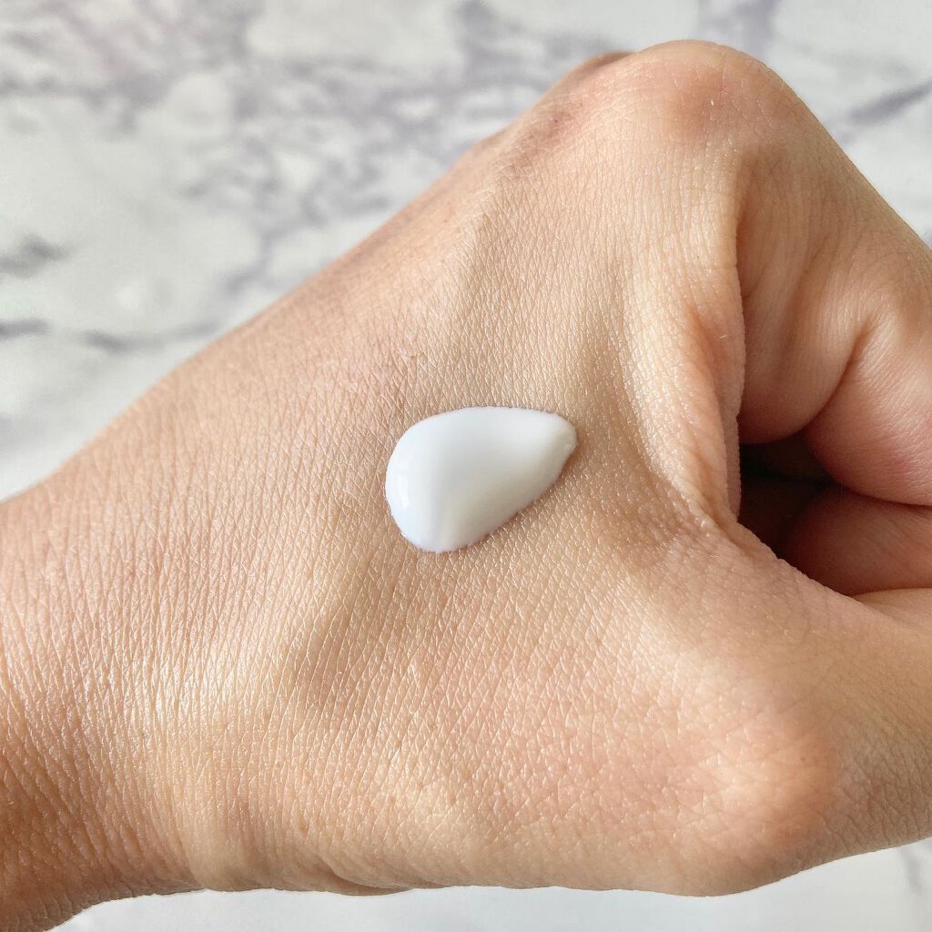 CICA Mild Sun Essensce/MILCOTT/日焼け止めクリームを使ったクチコミ（3枚目）