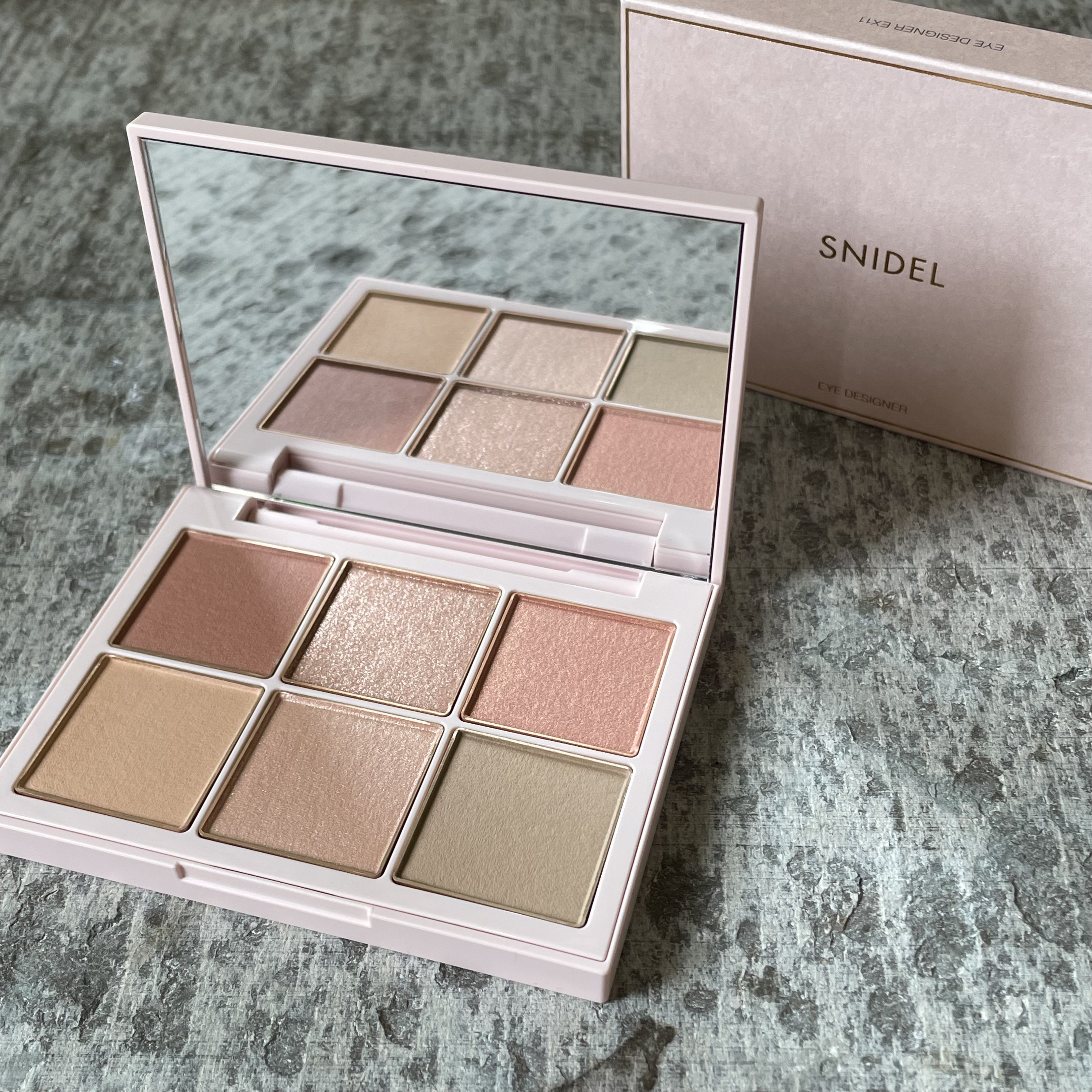 アイデザイナー/SNIDEL BEAUTY/アイシャドウパレットを使ったクチコミ（1枚目）