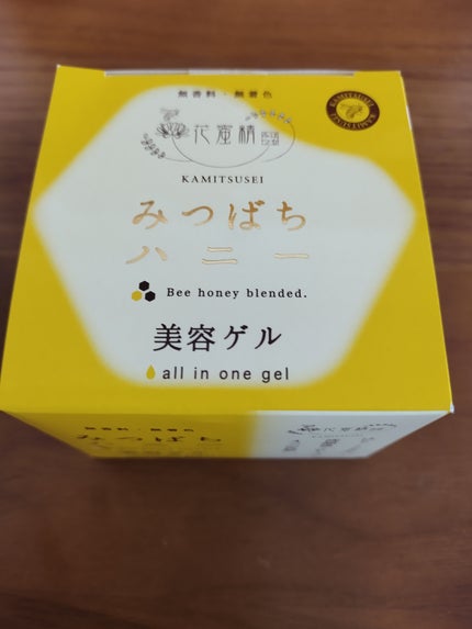 花蜜精みつばちハニー美容ゲル/フェニックス/美容液を使ったクチコミ(4枚目)