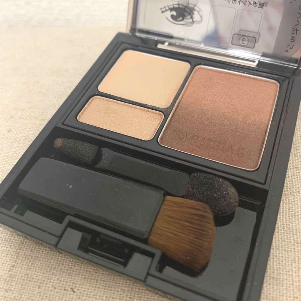 ドラマティックスタイリングアイズＳ/マキアージュ/アイシャドウパレットを使ったクチコミ（1枚目）