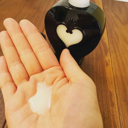 スイ ブラック メイクアップ ウォーター/ANNA SUI/化粧下地を使ったクチコミ(4枚目)