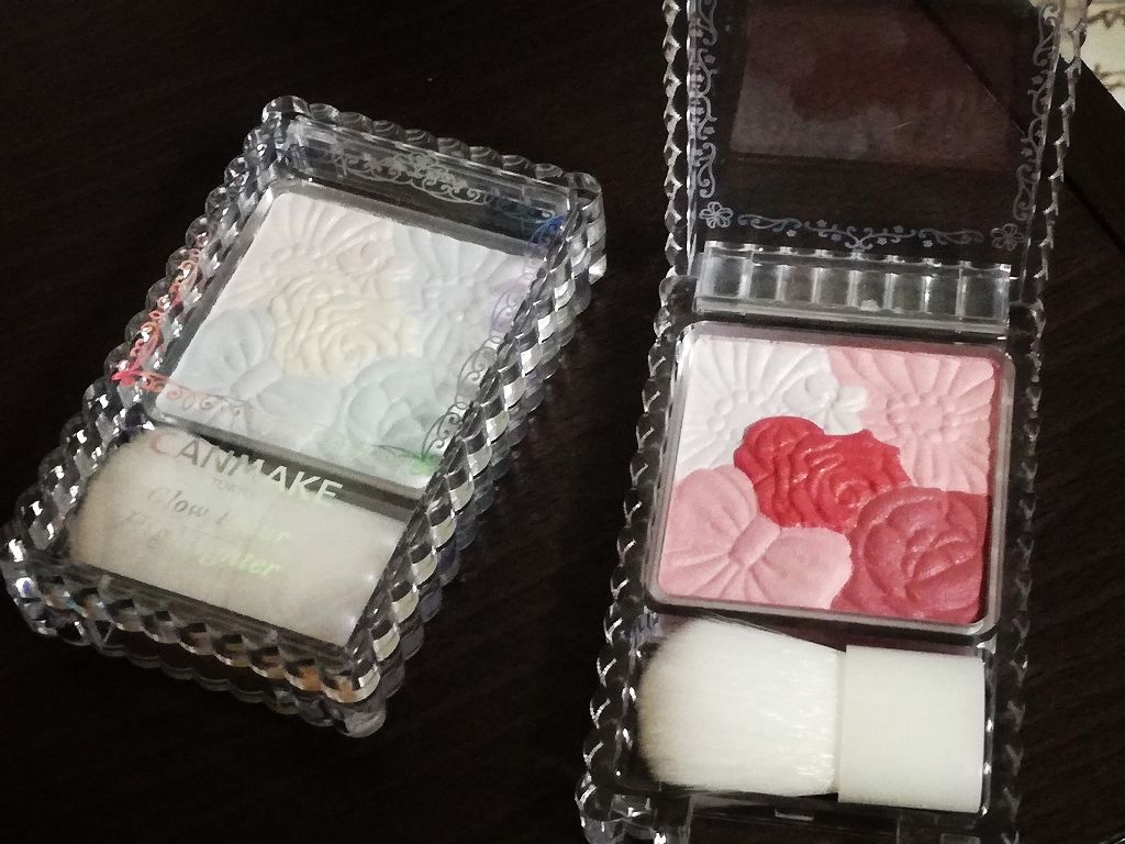 グロウフルールチークス/キャンメイク/パウダーチークを使ったクチコミ（1枚目）