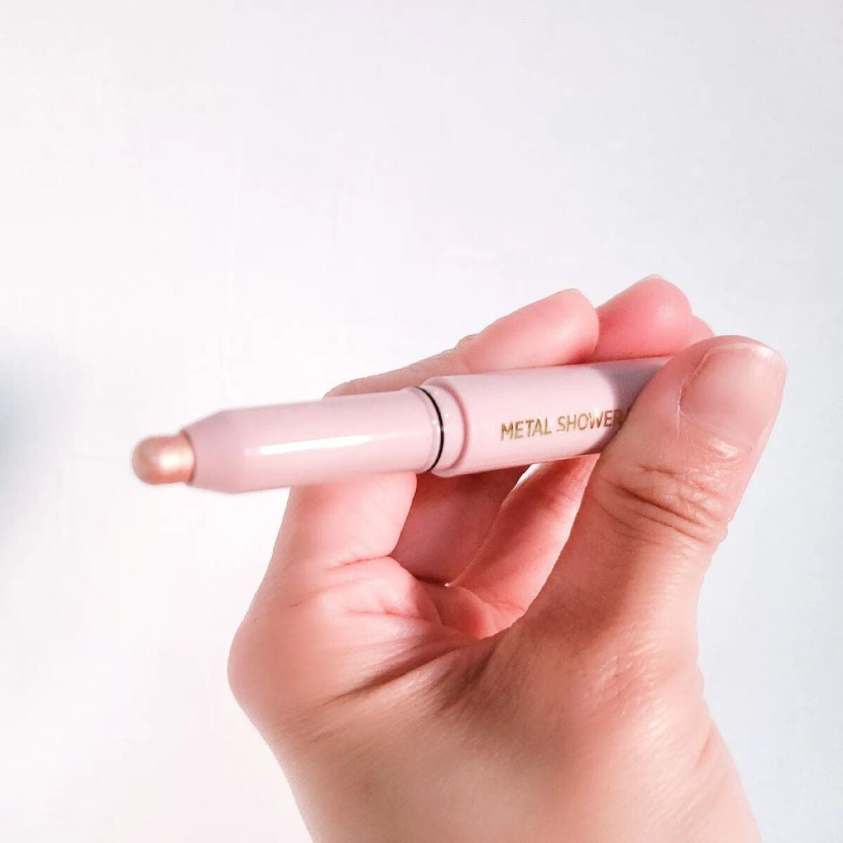 ウォンジョンヨ メタルシャワーペンシル/Wonjungyo/スティックアイシャドウを使ったクチコミ(3枚目)