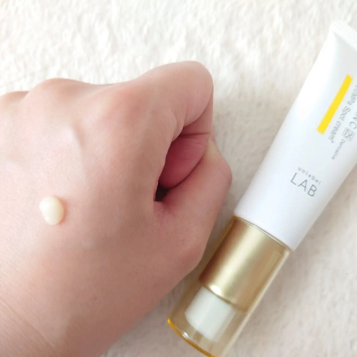 V スポットクリーム /unlabel/フェイスクリームを使ったクチコミ(2枚目)