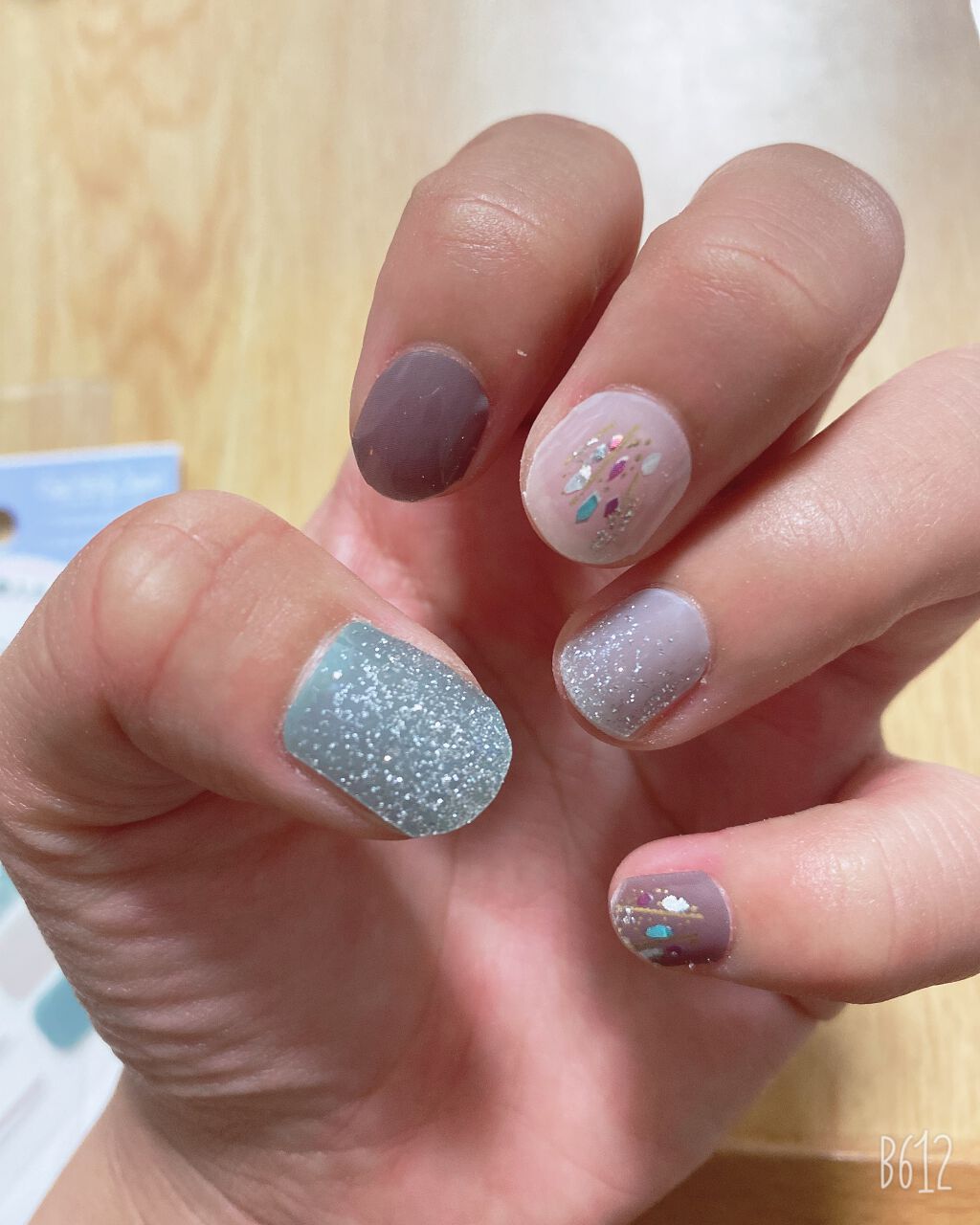 貼るジェルネイル/セリア/ネイルシールを使ったクチコミ(2枚目)