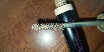 キャンドゥ アイブロウマスカラ LBのクチコミ「今回も使いきりです。
キャンドゥ購入品のアイブロウマスカラ クレヨンTOUCH MEライトベー.....」(2枚目)