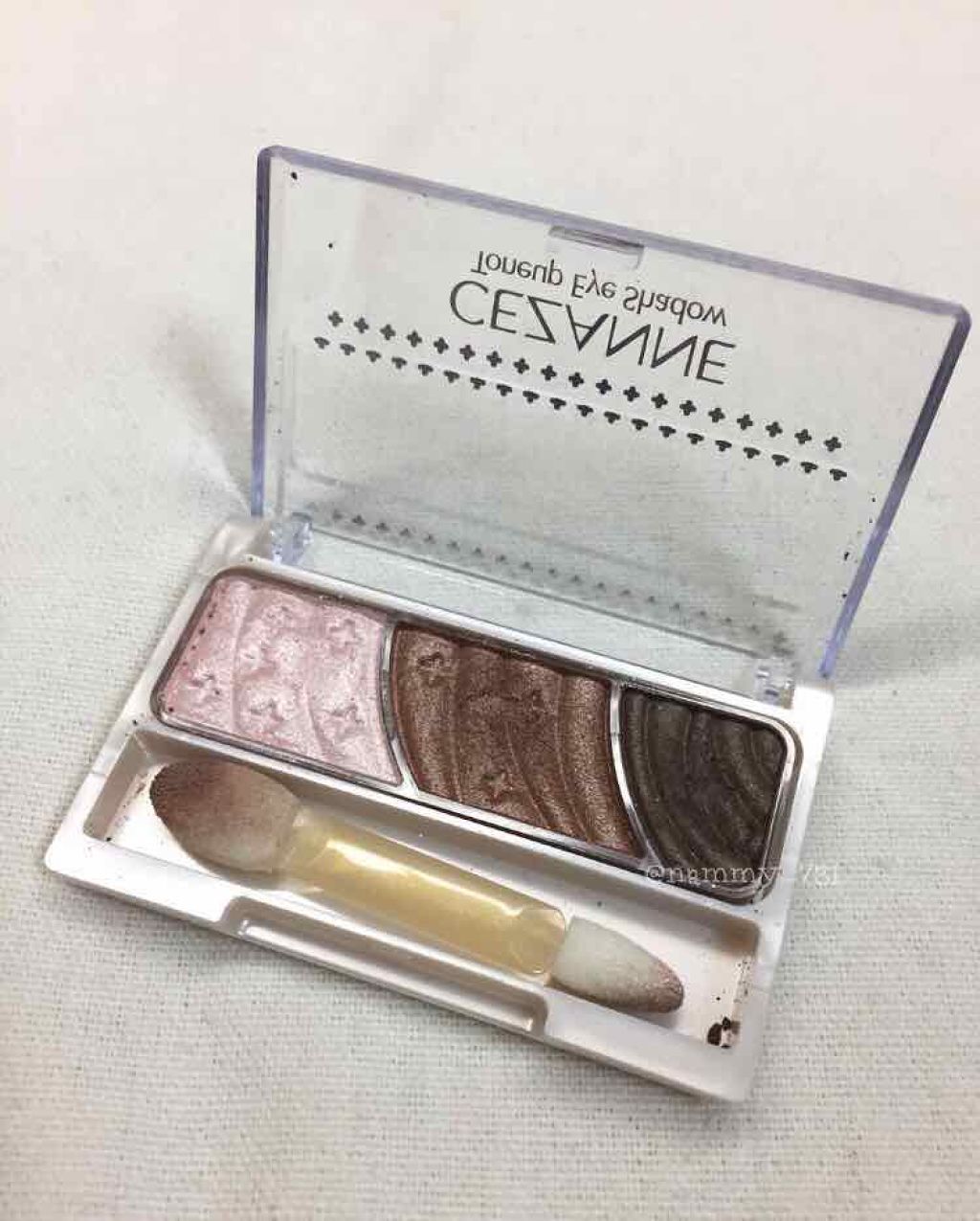 トーンアップアイシャドウ/CEZANNE/アイシャドウパレットを使ったクチコミ（2枚目）