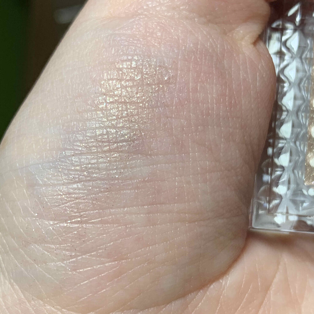 シングルカラーアイシャドウ/CEZANNE/単色アイシャドウを使ったクチコミ（2枚目）